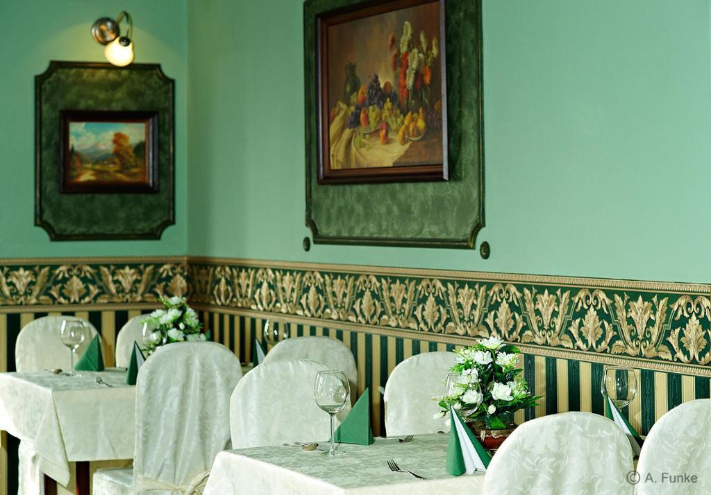 Hotel Lovecky Zamecek Orion Liberec Dış mekan fotoğraf