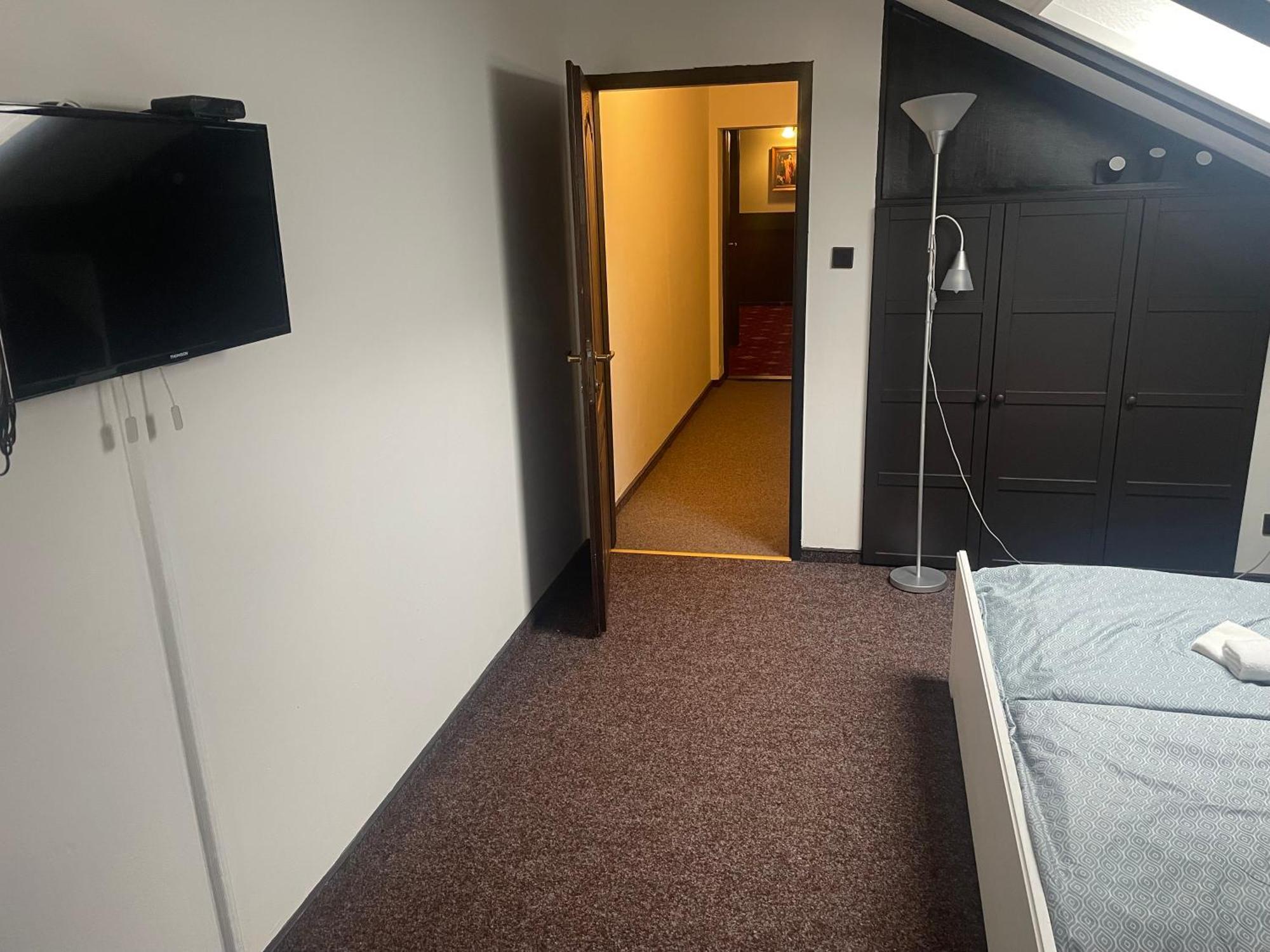 Hotel Lovecky Zamecek Orion Liberec Dış mekan fotoğraf
