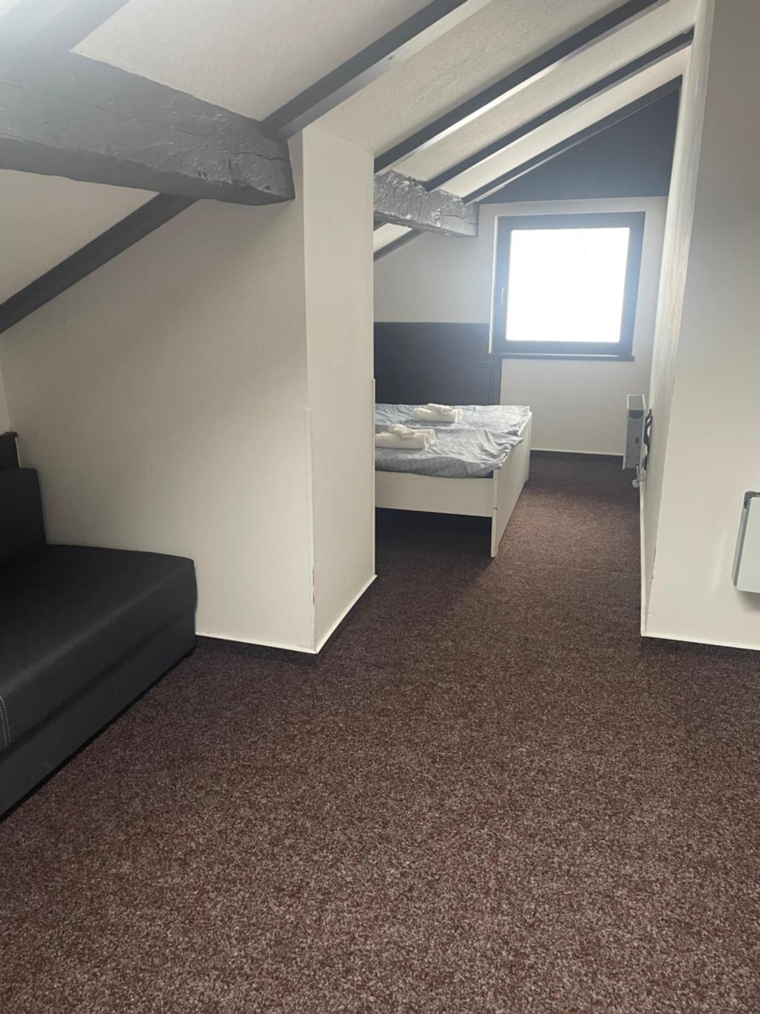 Hotel Lovecky Zamecek Orion Liberec Dış mekan fotoğraf