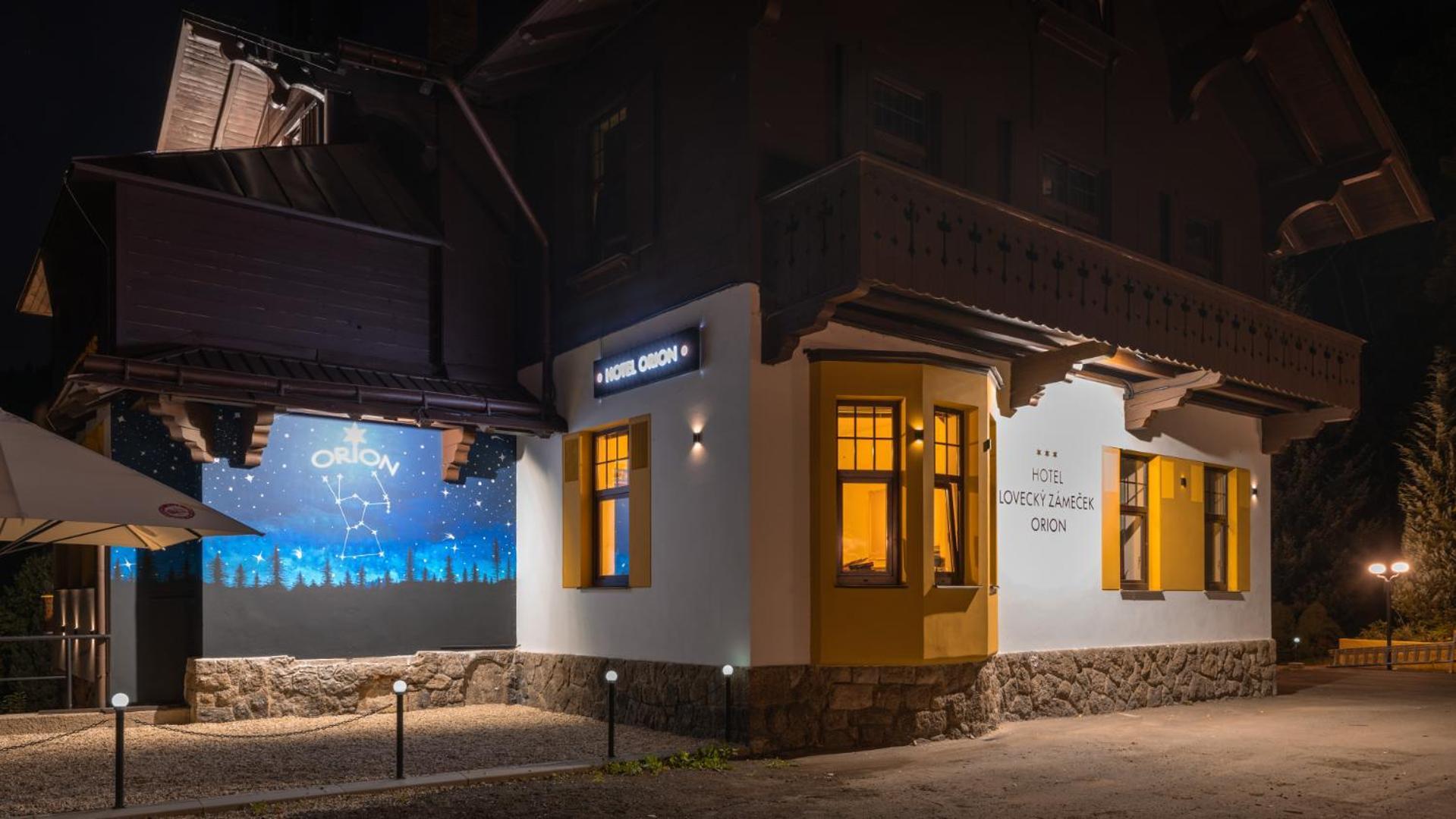 Hotel Lovecky Zamecek Orion Liberec Dış mekan fotoğraf