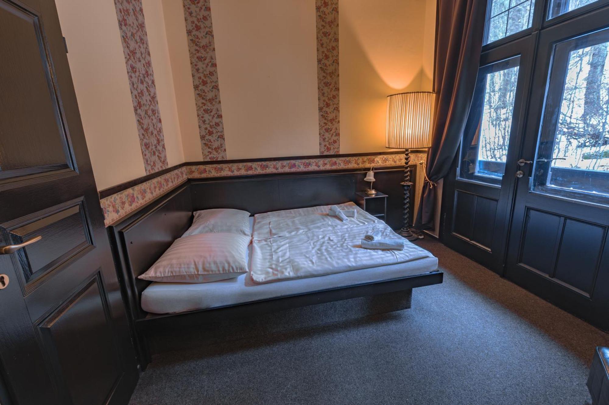 Hotel Lovecky Zamecek Orion Liberec Dış mekan fotoğraf