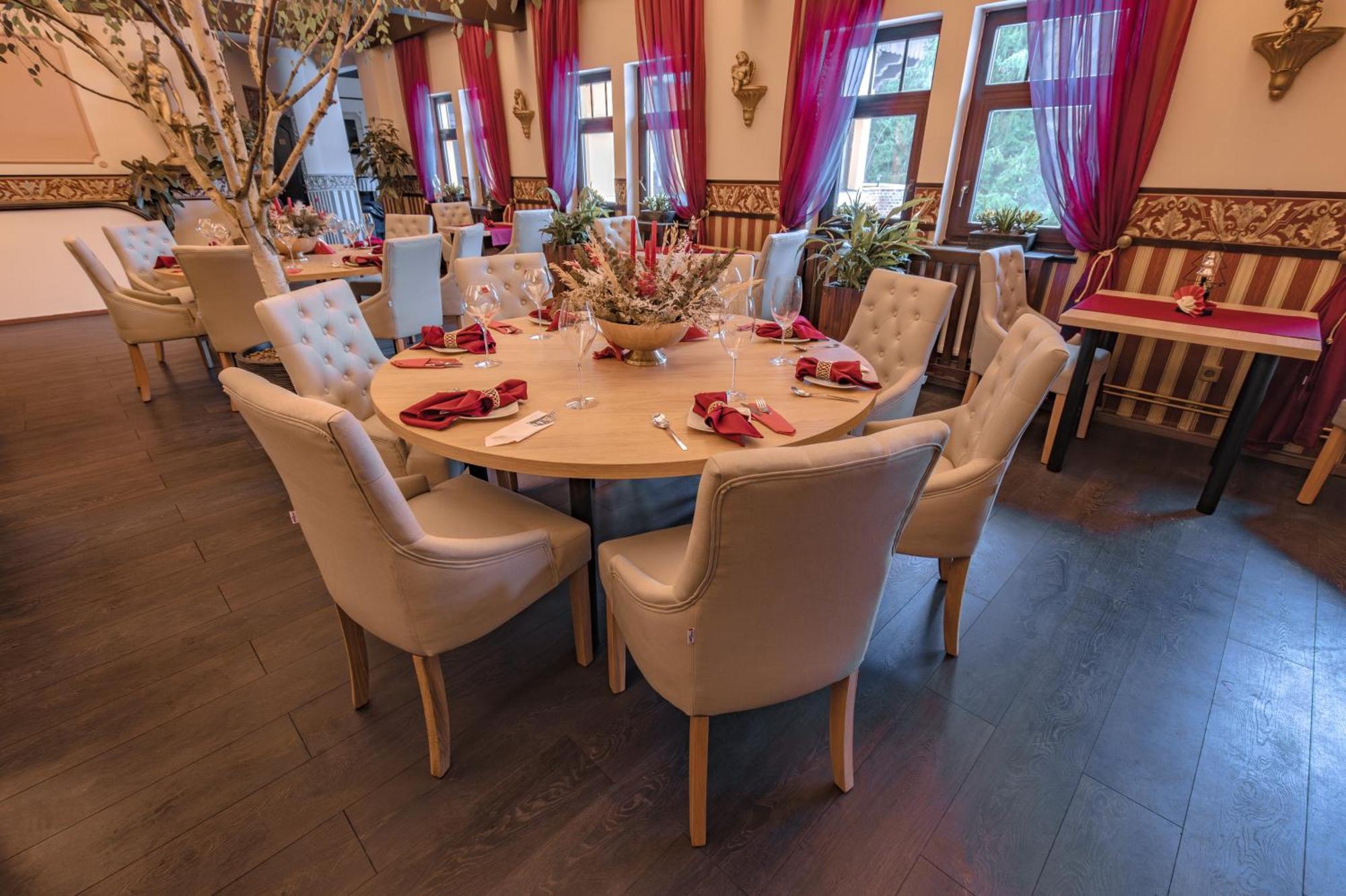 Hotel Lovecky Zamecek Orion Liberec Dış mekan fotoğraf